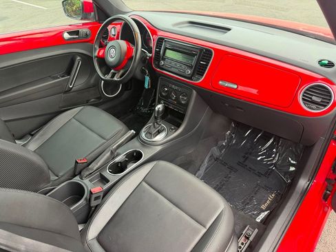 Used 2013 Volkswagen Beetle 2.5 FWD image 12