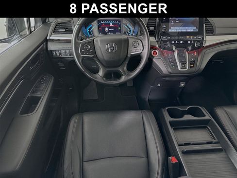 Used 2024 Honda Odyssey Sport image 2