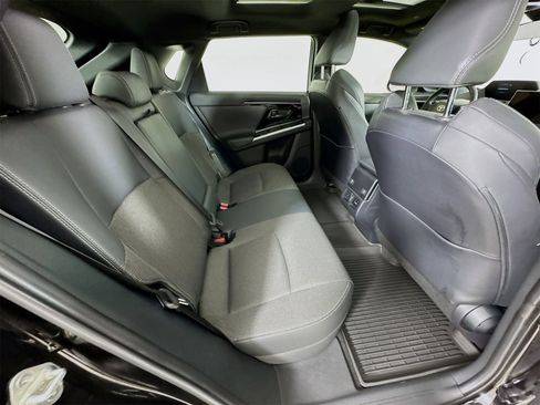 Used 2024 Toyota bZ4X XLE image 29