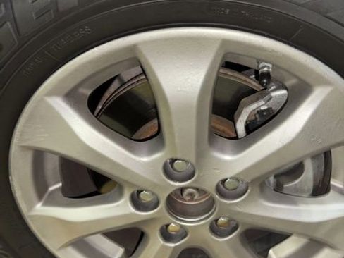 Used 2011 Toyota Camry LE image 21