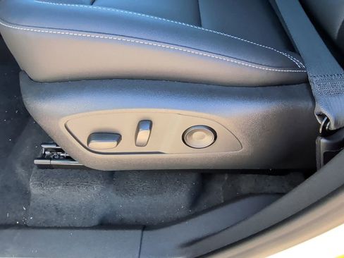 New 2026 Chevrolet Traverse LT w/ Driver Confidence Package image 13