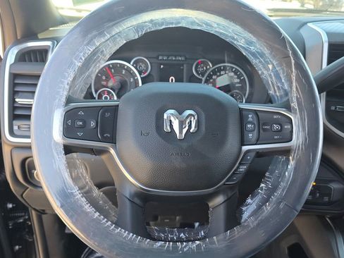 New 2026 RAM 3500 Big Horn AWD/4WD image 27