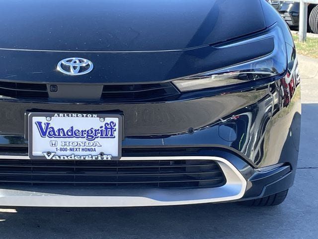 Used 2024 Toyota Prius Prime Premium w/ Advanced Technology Package FWD image 8