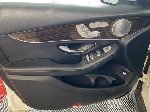 Used 2018 Mercedes-Benz GLC 300 4MATIC Coupe image 20