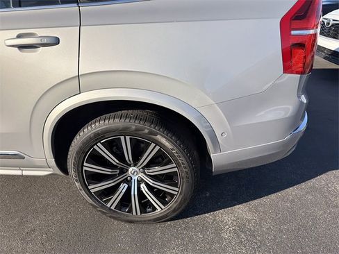 Used 2023 Volvo XC90 B5 Plus image 6