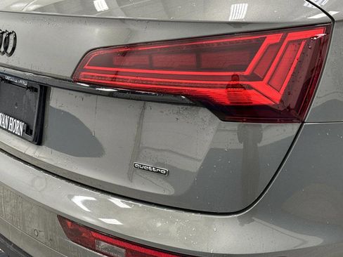 Used 2023 Audi Q5 e Prestige w/ Prestige Package image 34