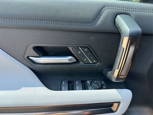 Used 2024 GMC Hummer EV 3X w/ Extreme Off-Road Package image 15