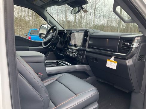 New 2026 Ford F250 Lariat w/ Chrome Package AWD/4WD image 11