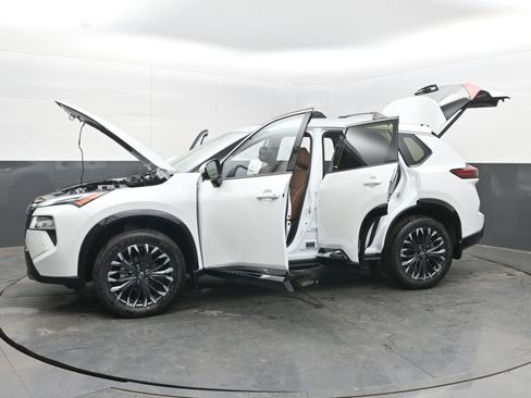 New 2026 Nissan Rogue Platinum w/ Platinum Premium Package image 43