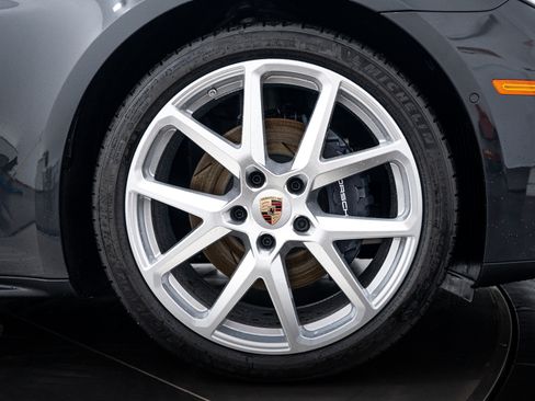 New 2026 Porsche Panamera 4 image 11