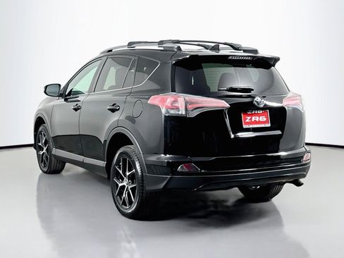 Used 2017 Toyota RAV4 SE AWD/4WD image 3