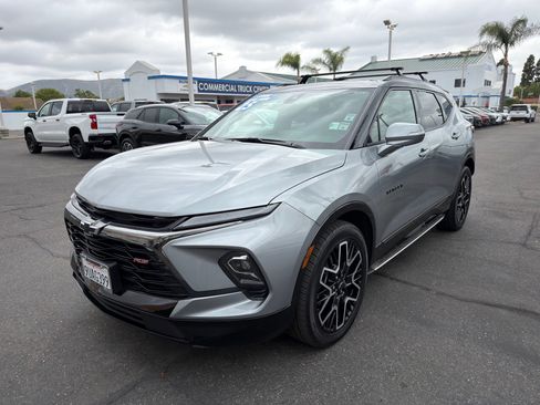 Used 2025 Chevrolet Blazer RS w/ LPO, 'HIT The Road' Package AWD/4WD image 4