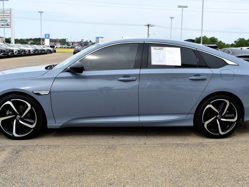 Used 2022 Honda Accord Sport image 5