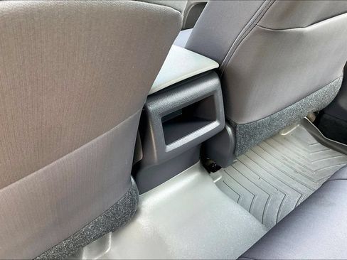 Used 2021 Toyota Camry LE w/ Audio Upgrade Package FWD image 10