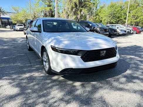 Used 2026 Honda Accord LX image 8