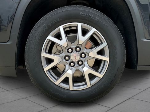 Used 2020 GMC Acadia SLT w/ Premium Package FWD image 11