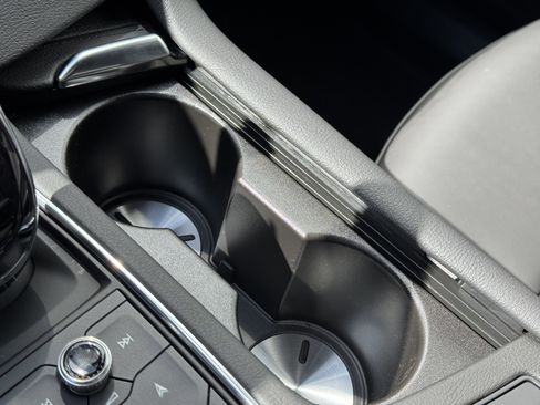 New 2025 Cadillac XT6 Sport w/ Technology Package image 28