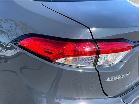 Certified 2024 Toyota Corolla LE image 29