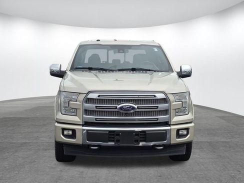Used 2017 Ford F150 Platinum w/ Equipment Group 701A Luxury AWD/4WD image 2