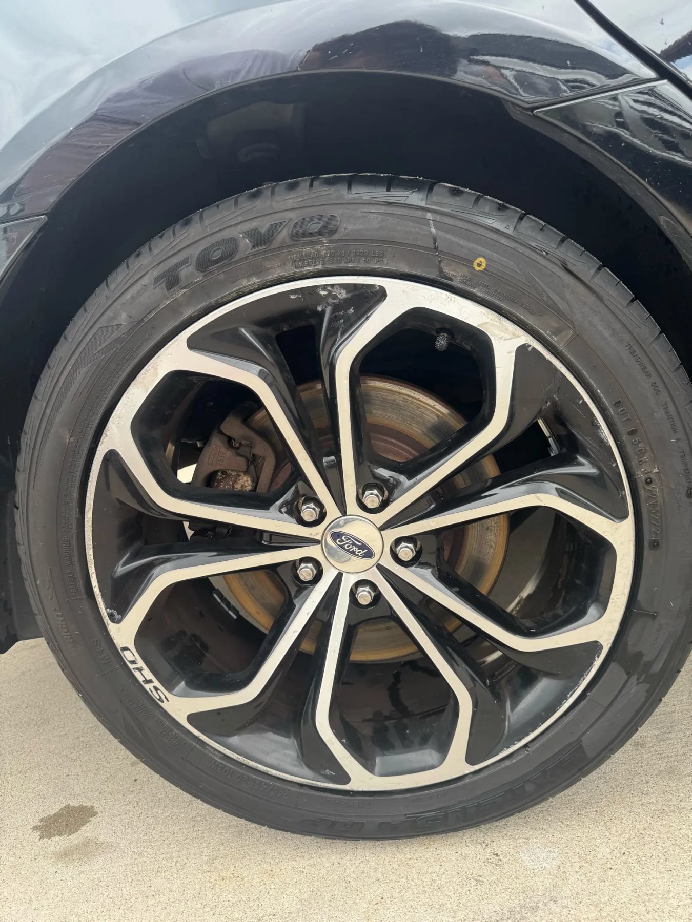 Used 2017 Ford Taurus SHO AWD/4WD image 21