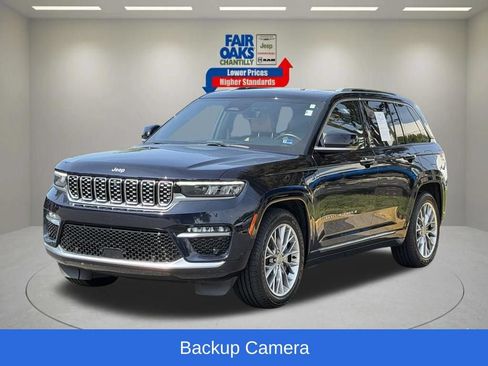 Used 2023 Jeep Grand Cherokee Summit w/ Luxury Tech Group V AWD/4WD image 3