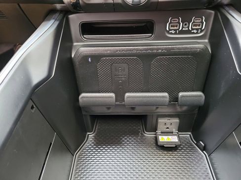 Used 2022 RAM 1500 Laramie image 24