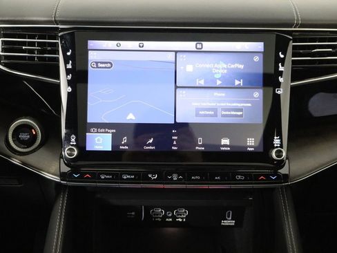 Used 2023 Jeep Grand Wagoneer Series II w/ Premium Group II image 34