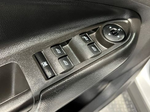 Used 2015 Ford Escape S image 27