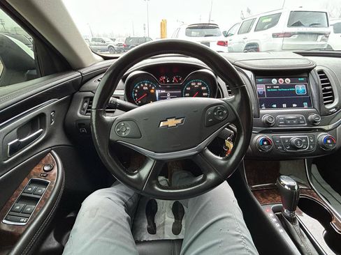 Used 2014 Chevrolet Impala LT FWD image 26