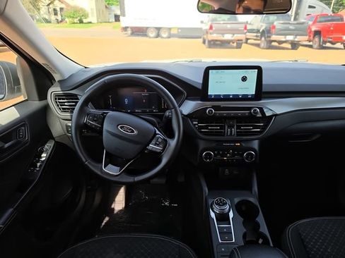 Used 2024 Ford Escape Active AWD/4WD image 33