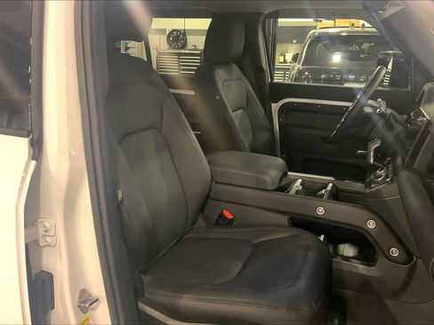 Certified 2025 Land Rover Defender 110 S AWD/4WD image 8