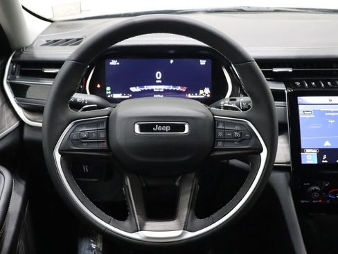 Used 2023 Jeep Grand Cherokee L Limited w/ Trailer Tow Group (B) image 27