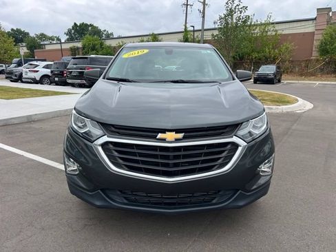 Used 2019 Chevrolet Equinox LS FWD image 2