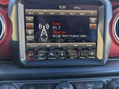 Used 2022 Jeep Wrangler Unlimited Rubicon image 17