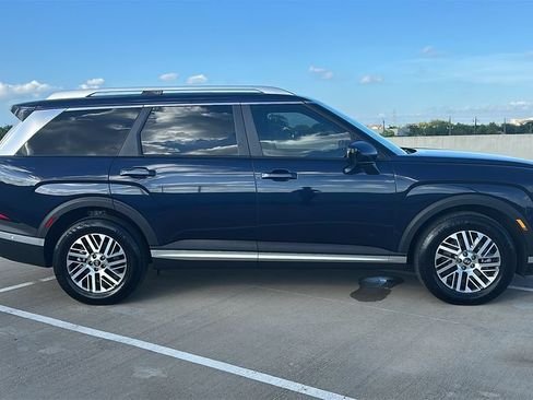 Used 2026 Hyundai Palisade SEL FWD image 14