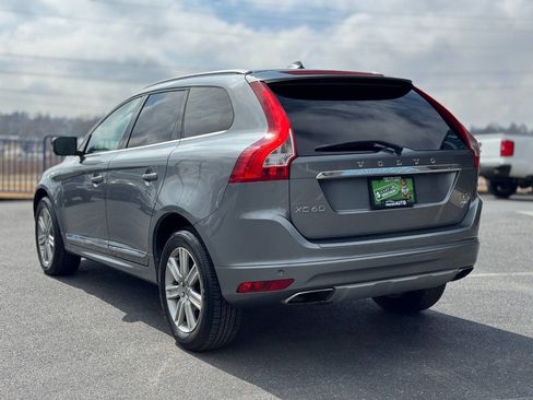 Used 2017 Volvo XC60 T5 Inscription image 5