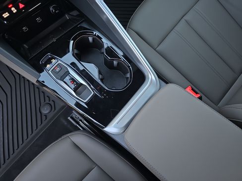 New 2026 Audi Q5 Premium AWD/4WD image 25