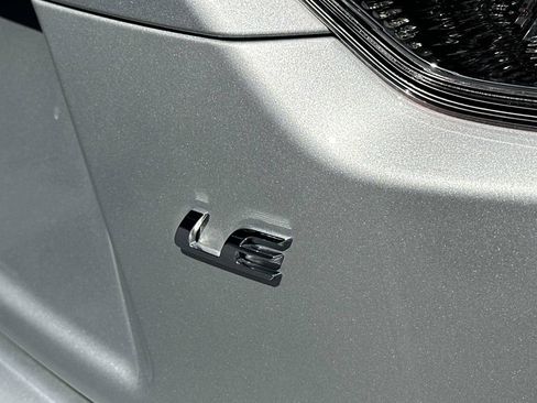 Used 2025 Toyota Corolla LE FWD image 9