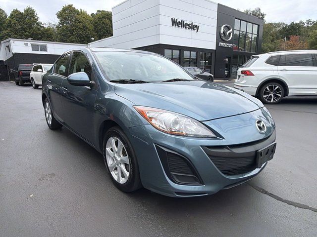 Used 2011 MAZDA MAZDA3 i Touring FWD image 2