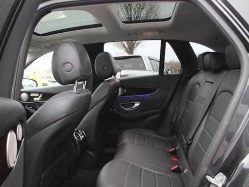 Used 2021 Mercedes-Benz GLC 300 4MATIC image 25