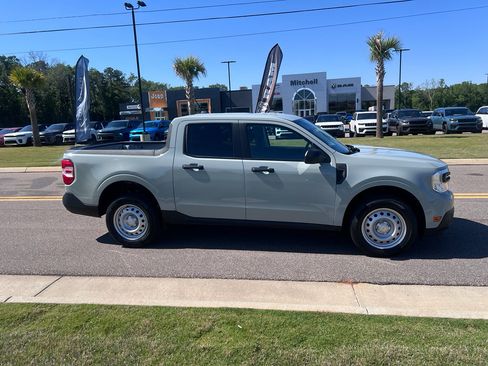 Used 2024 Ford Maverick XL FWD image 5