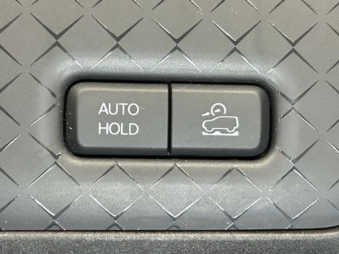 Used 2024 Jeep Wagoneer Launch Edition AWD/4WD image 33