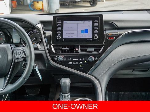 Used 2023 Toyota Camry SE FWD image 15