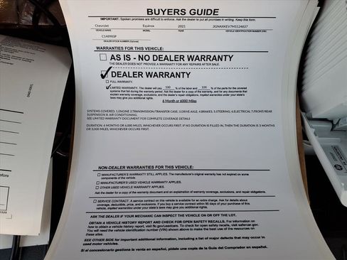 Used 2021 Chevrolet Equinox LT image 36