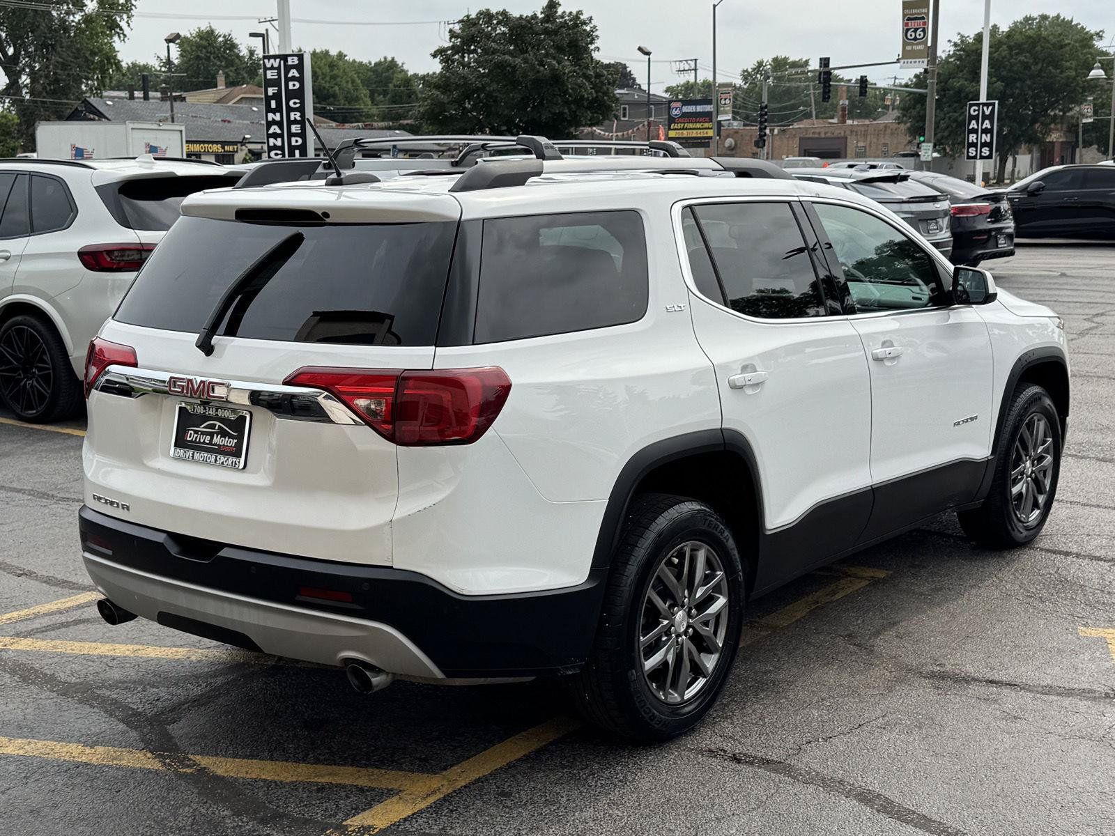 Used 2019 GMC Acadia SLT FWD image 8