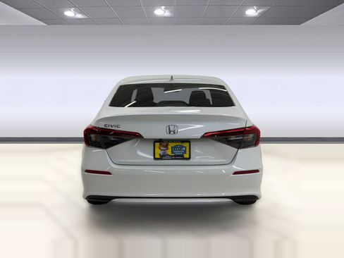 Used 2022 Honda Civic LX image 7