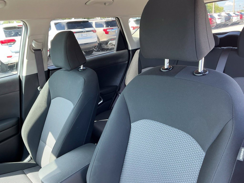 Used 2025 Kia Soul LX w/ LX Technology Package FWD image 24