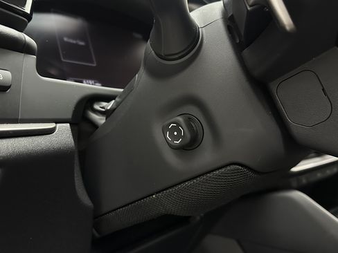 Used 2025 Lexus RZ 300e w/ Accessory Package (Z2) FWD image 16