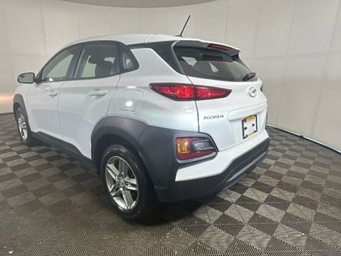 Used 2021 Hyundai Kona SE AWD/4WD image 5