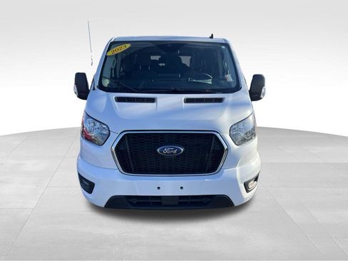 Used 2023 Ford Transit 350 XLT image 10